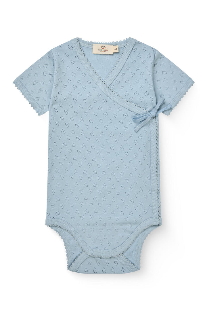 Heart Pointelle Cross-over Body w. SS - Dusty Blue