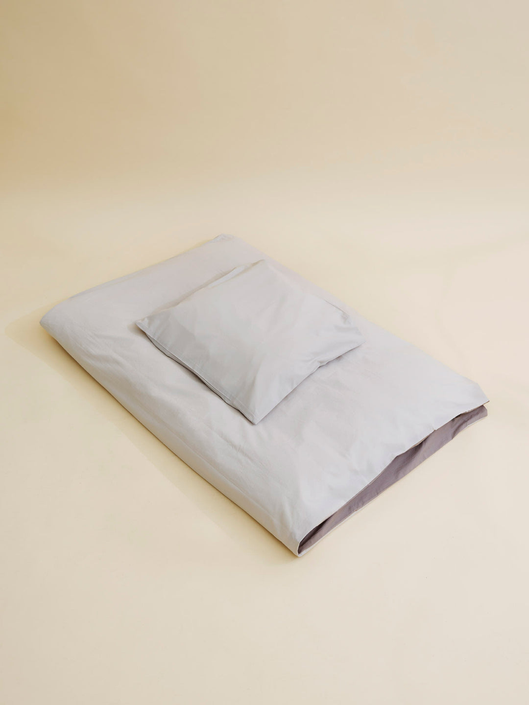 FUTURE JUNIOR BED LINEN 100*140/ 40*45 (DK) - LT. GREY/ DARK GREY