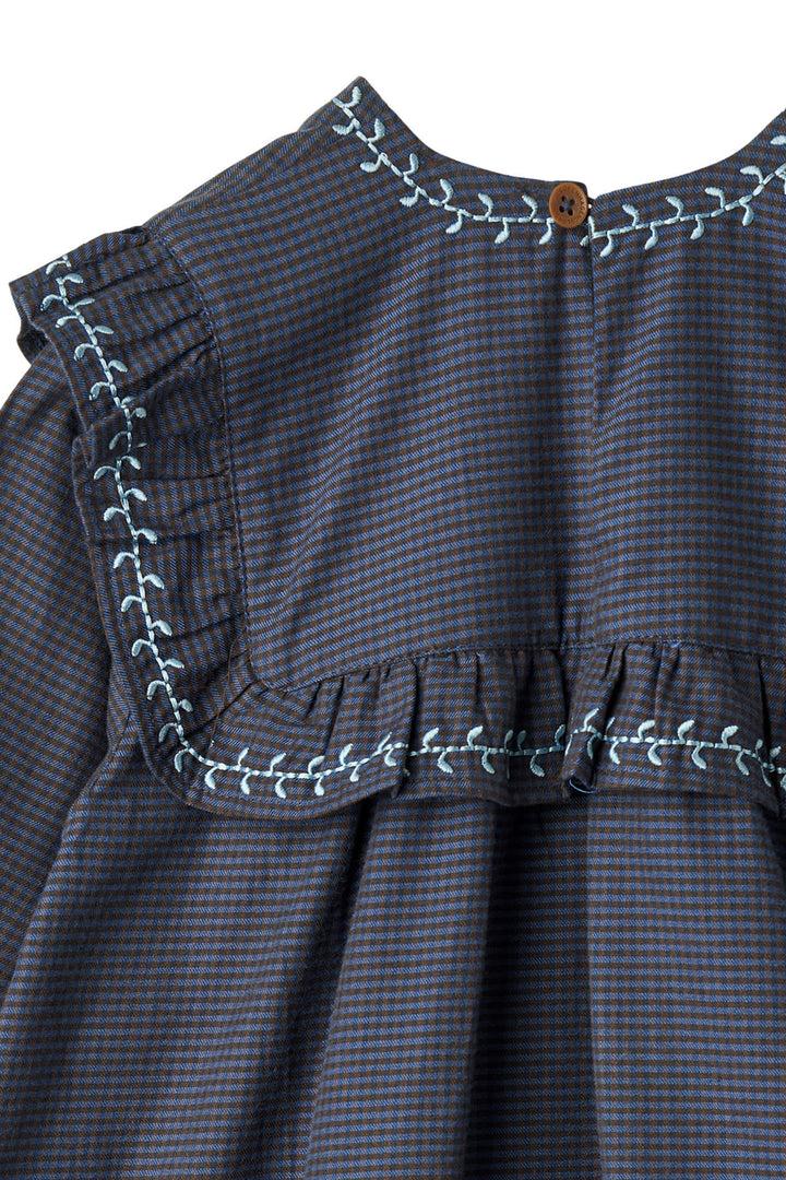 CHECKERED DRESS W. EMB. AND RUFFLE - BROWN BLUE CHECK COMB