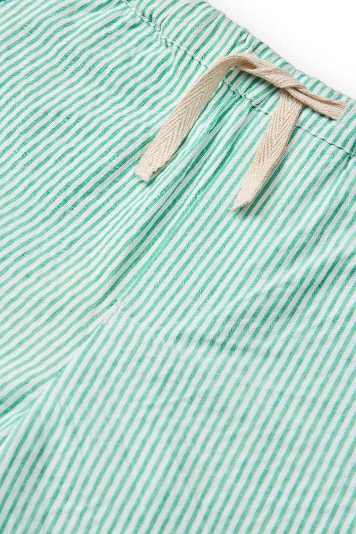 SEERSUCKER SHORTS W. STRING - SHARP GREEN W CREAM STRIPE