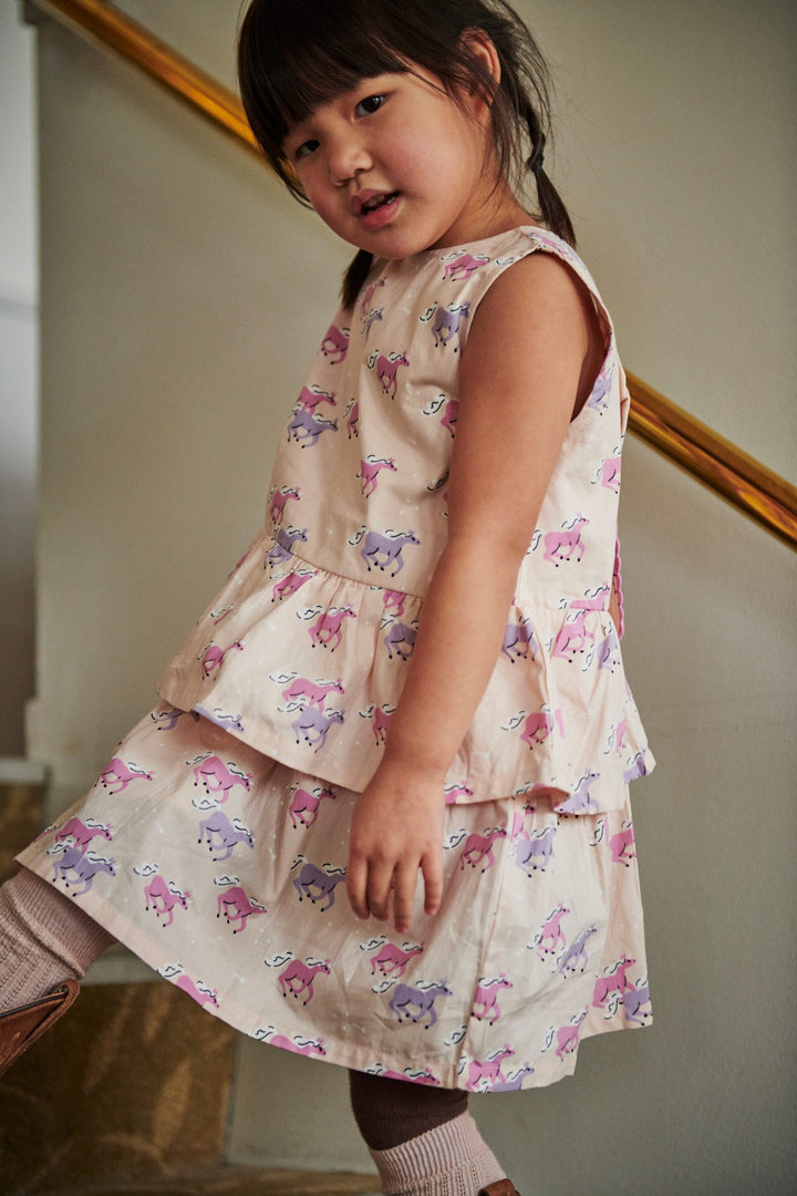 UNICORN DRESS W. RUFFLE & BOW - UNICORN COMB