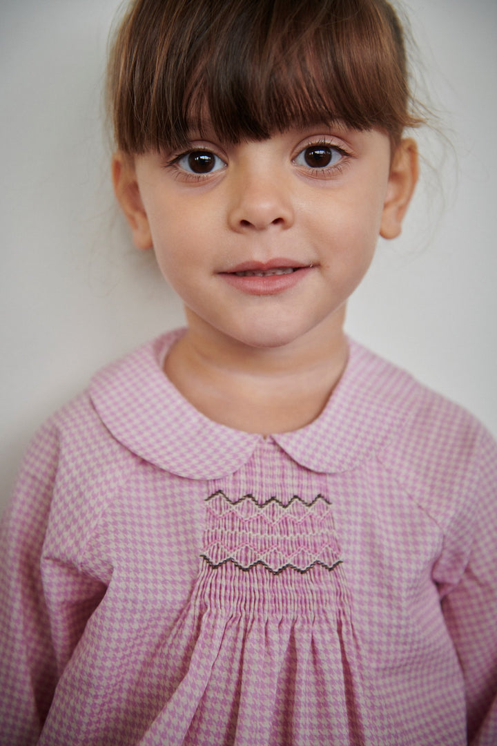 HOUNDSTOOTH BLOUSE W. HANDMADE EMB. SMOCK - SYRINGA COMB