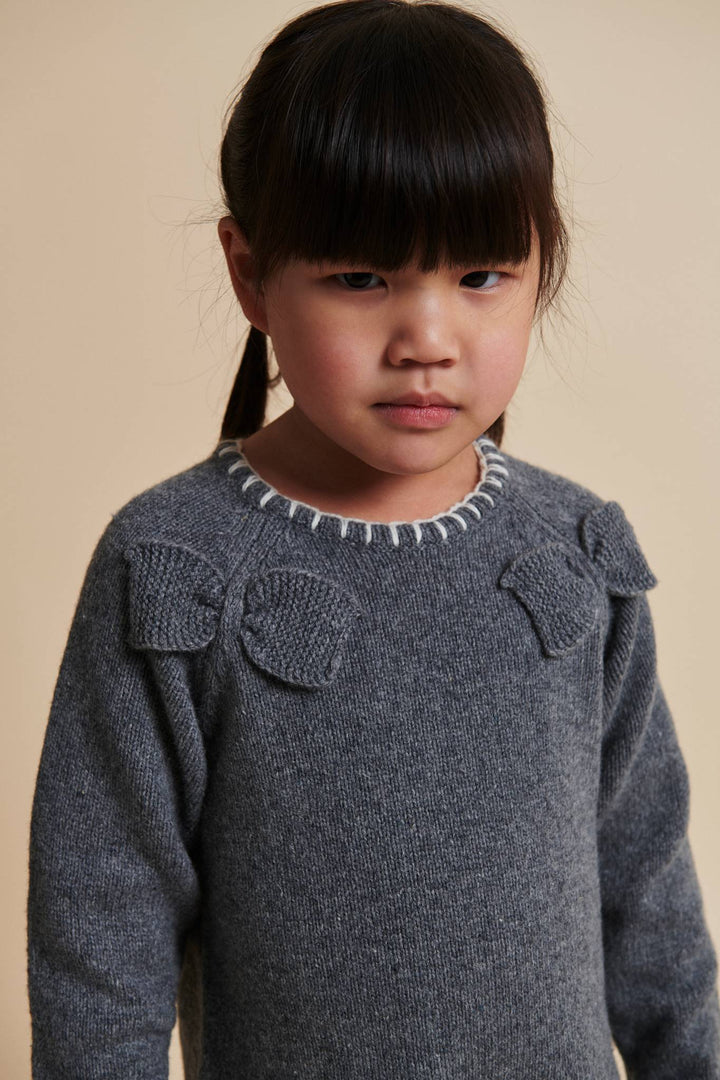 LAMBSWOOL DRESS W. BOW - DK GREY/CREAM COMB.