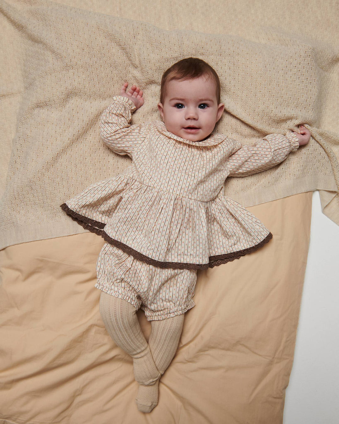 Twill Aop Baby Set Blouse & Bloomers - Sand Flower Print