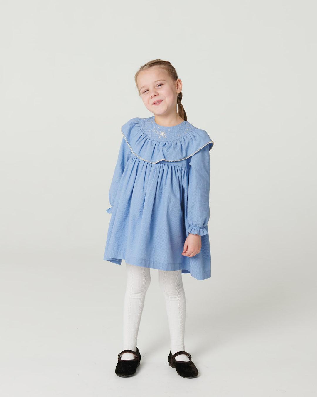 Dress w. Frill & Star Embroidery - Endless Blue
