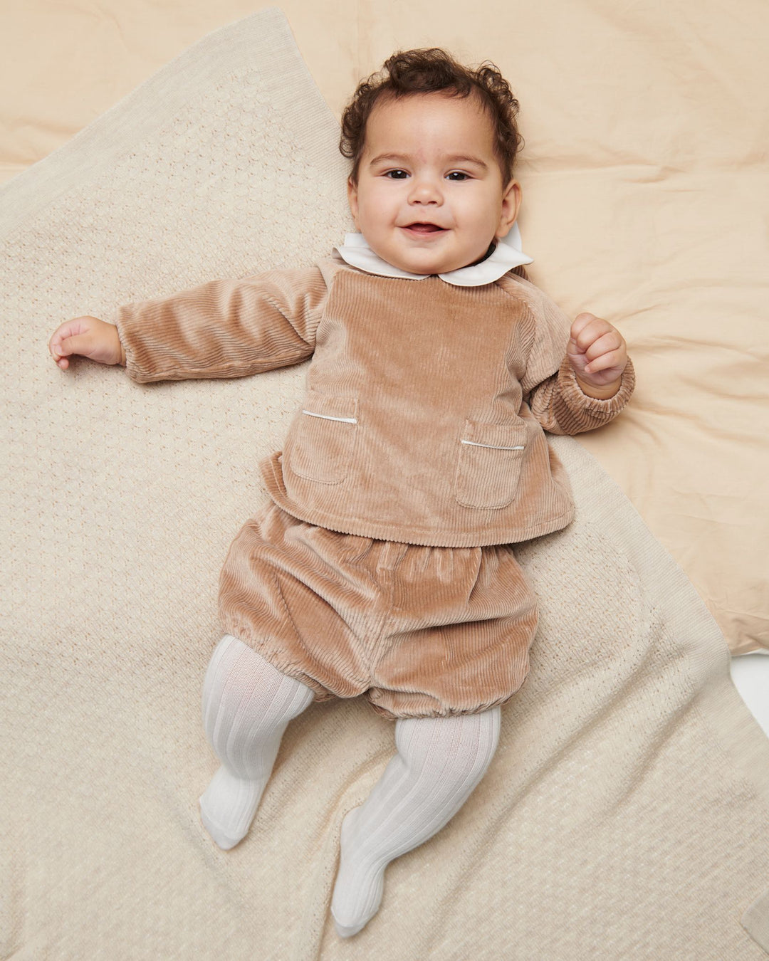 Corduroy Baby Set w. Collar - Beige