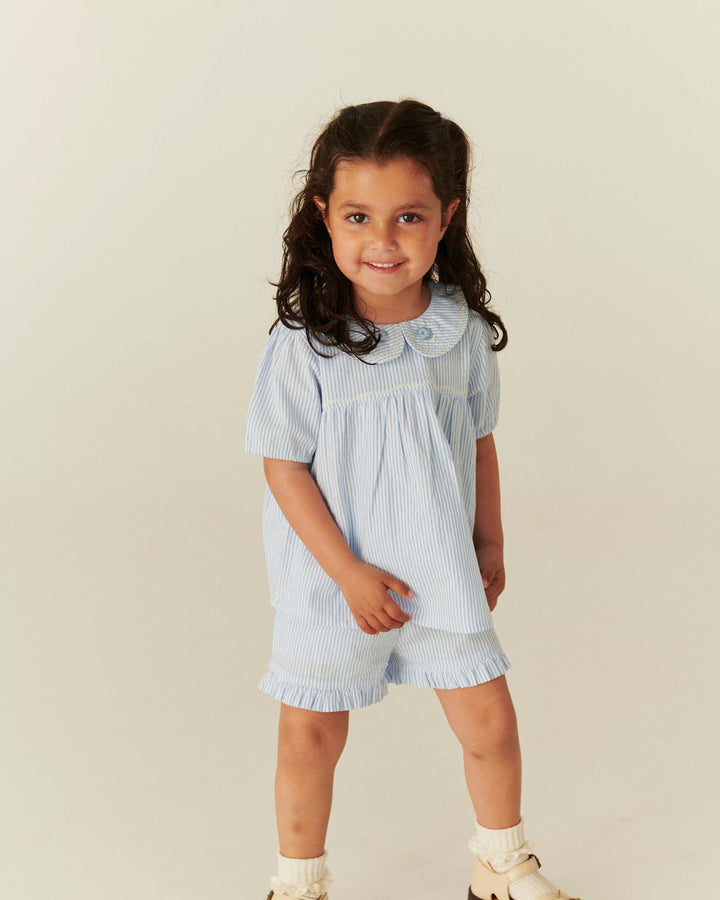 SEERSUCKER BLOUSE W. COLLAR - SKY BLUE W CREAM STRIPE