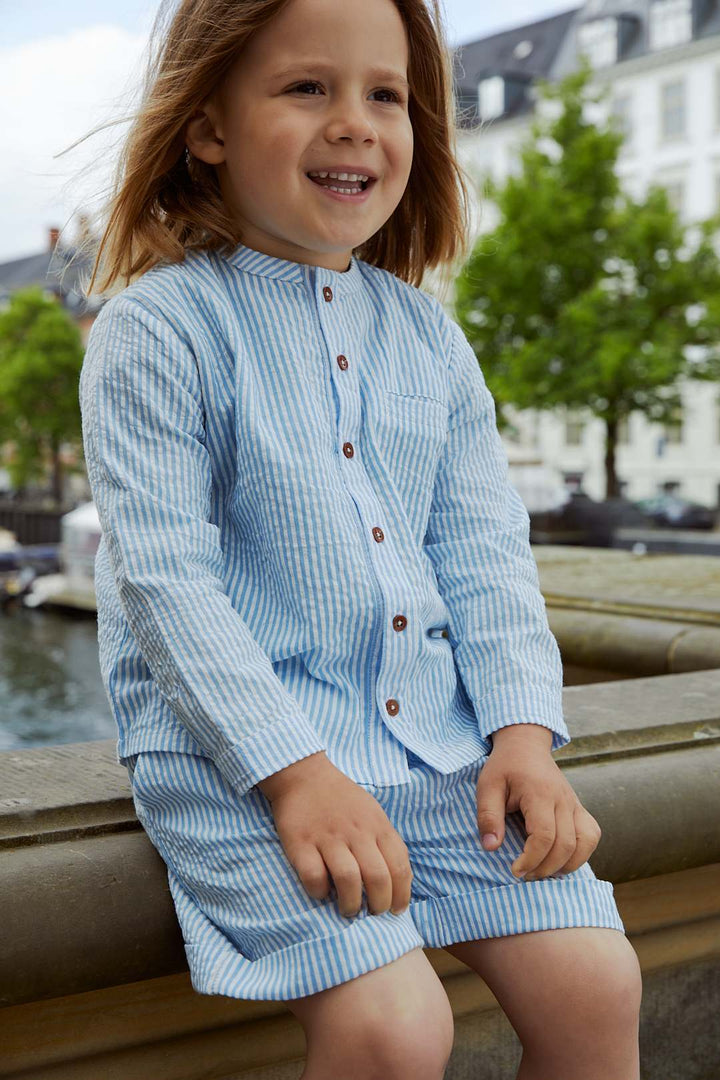SEERSUCKER SHIRT W. PLACKET - SKY BLUE W CREAM STRIPE