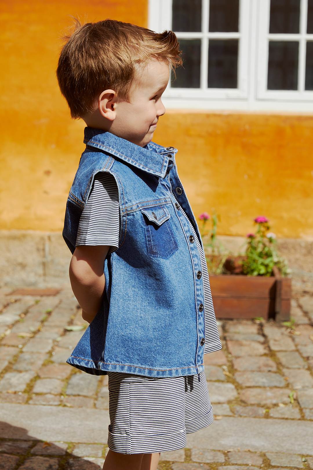 STRIPED SHORTS W. FOLD UP - NAVY/CREAM STRIPE