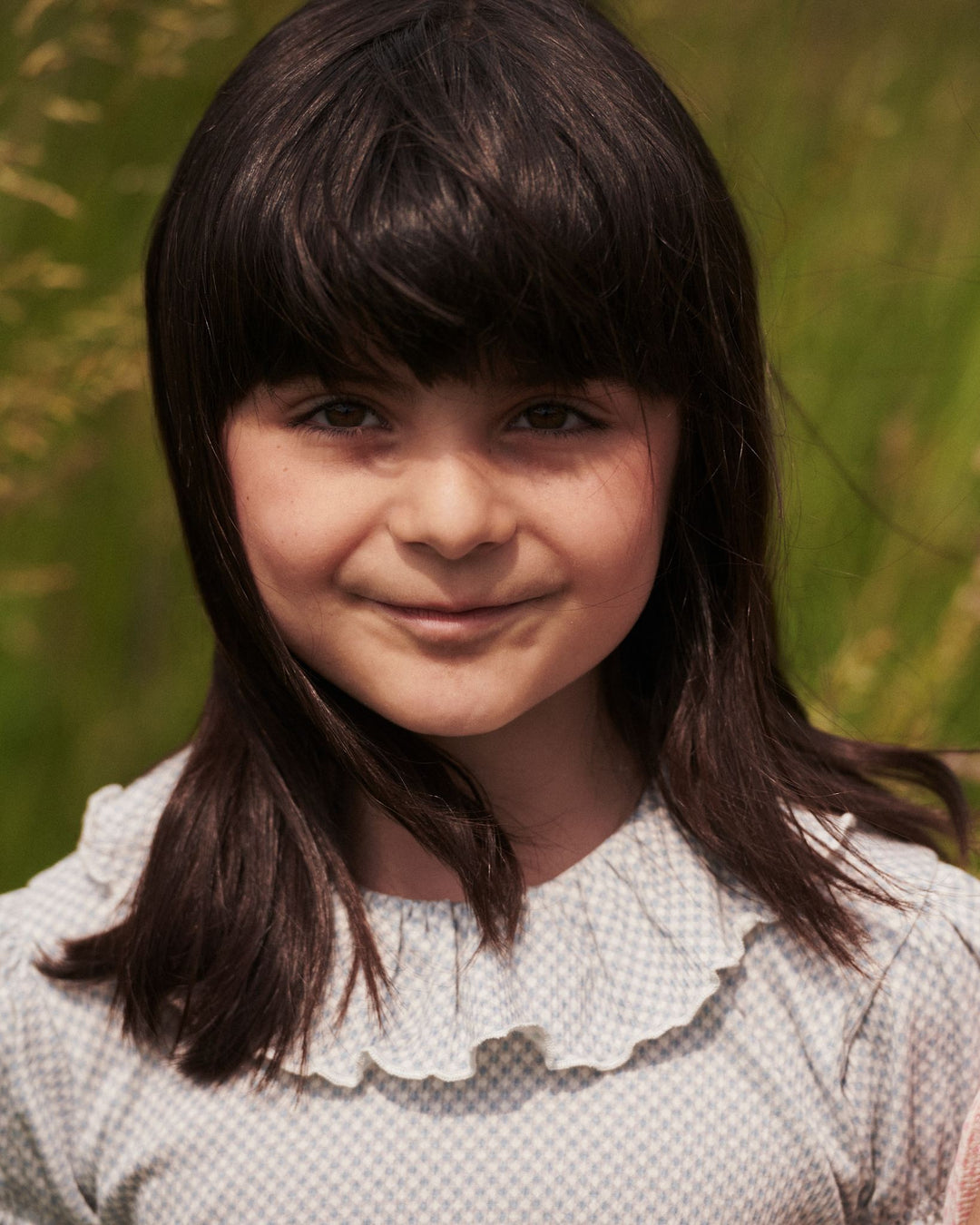 CREPE TEE W. FRILL COLLAR - DUSTY BLUE COMB.