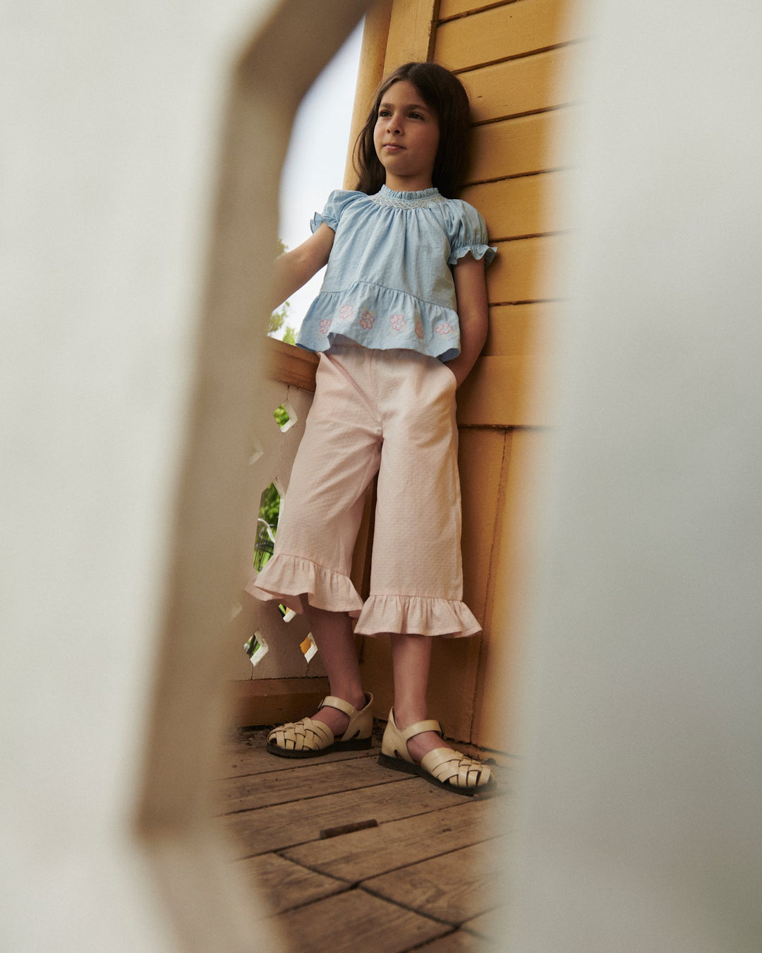 BLOUSE W. SMOCK W. EMB. - LT. BLUE COMB.