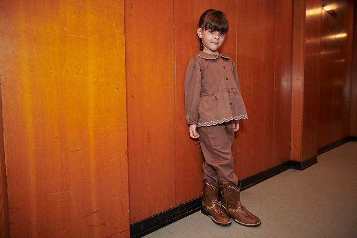 Twill Blouse w. Embroidery - Walnut