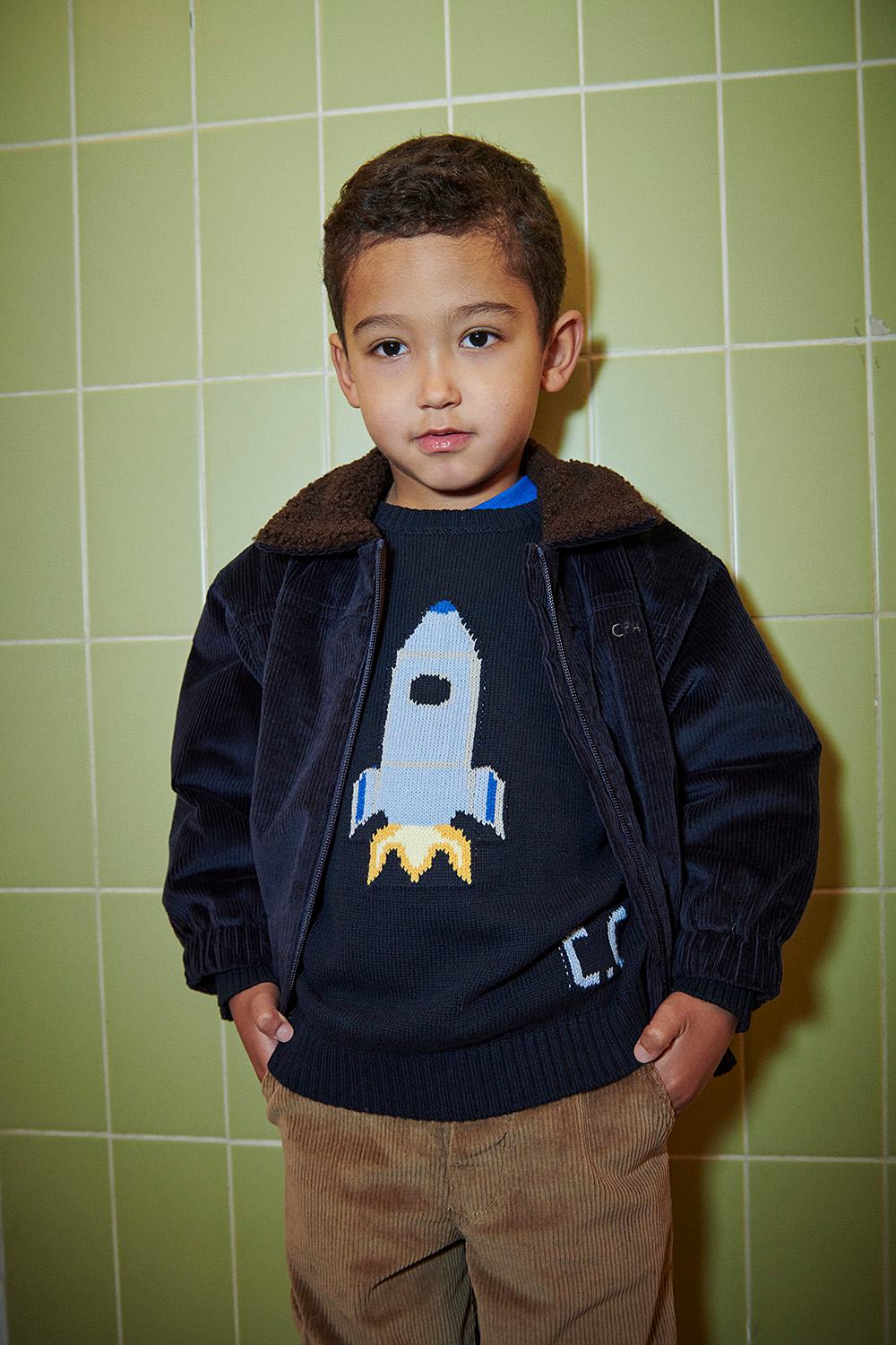 Sweater w. Icon - Navy Rocket Comb.