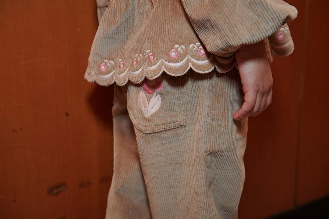 Corduroy Pant w. Wide Leg & Emb. on Backside Pocket - Beige
