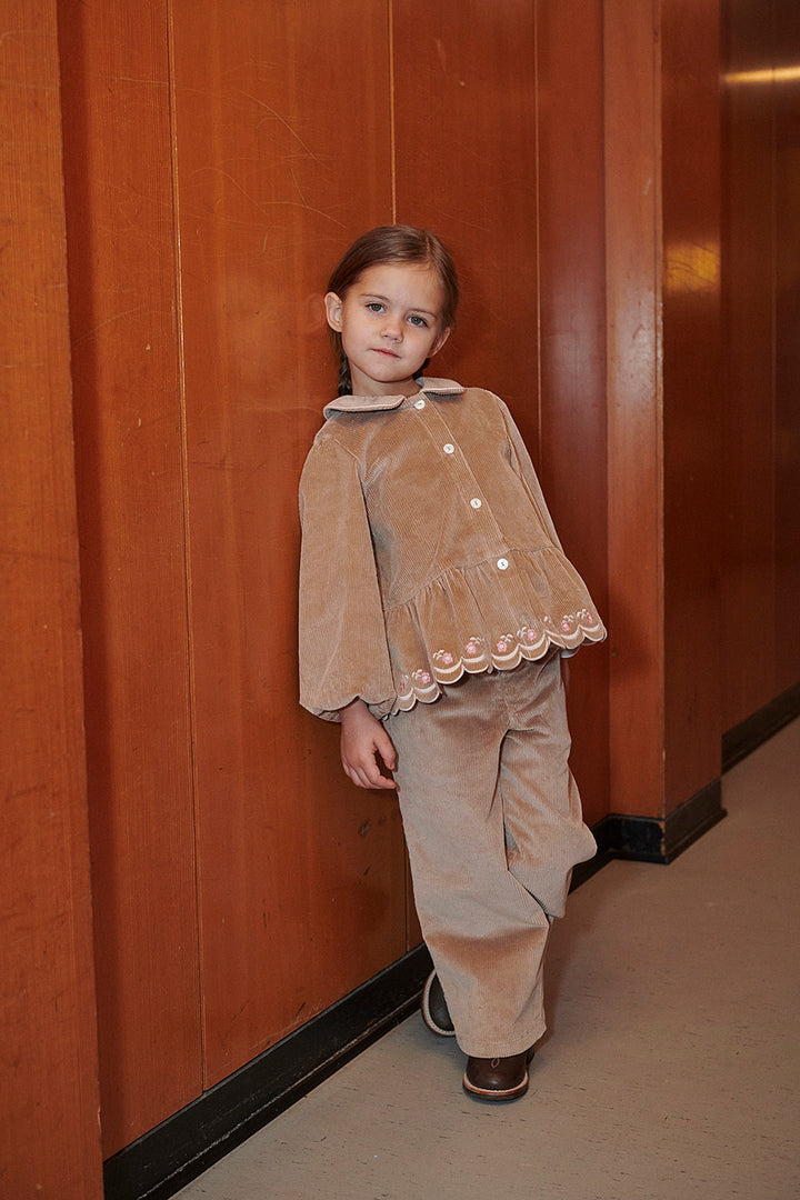 Corduroy Pant w. Wide Leg & Emb. on Backside Pocket - Beige