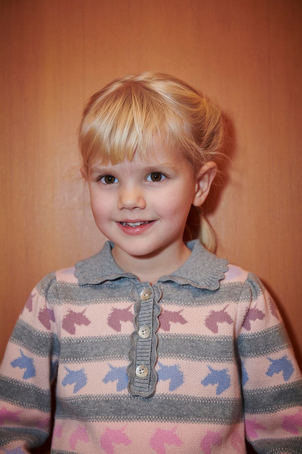 Unicorn Pattern Ls. Blouse w. Collar - Unicorn