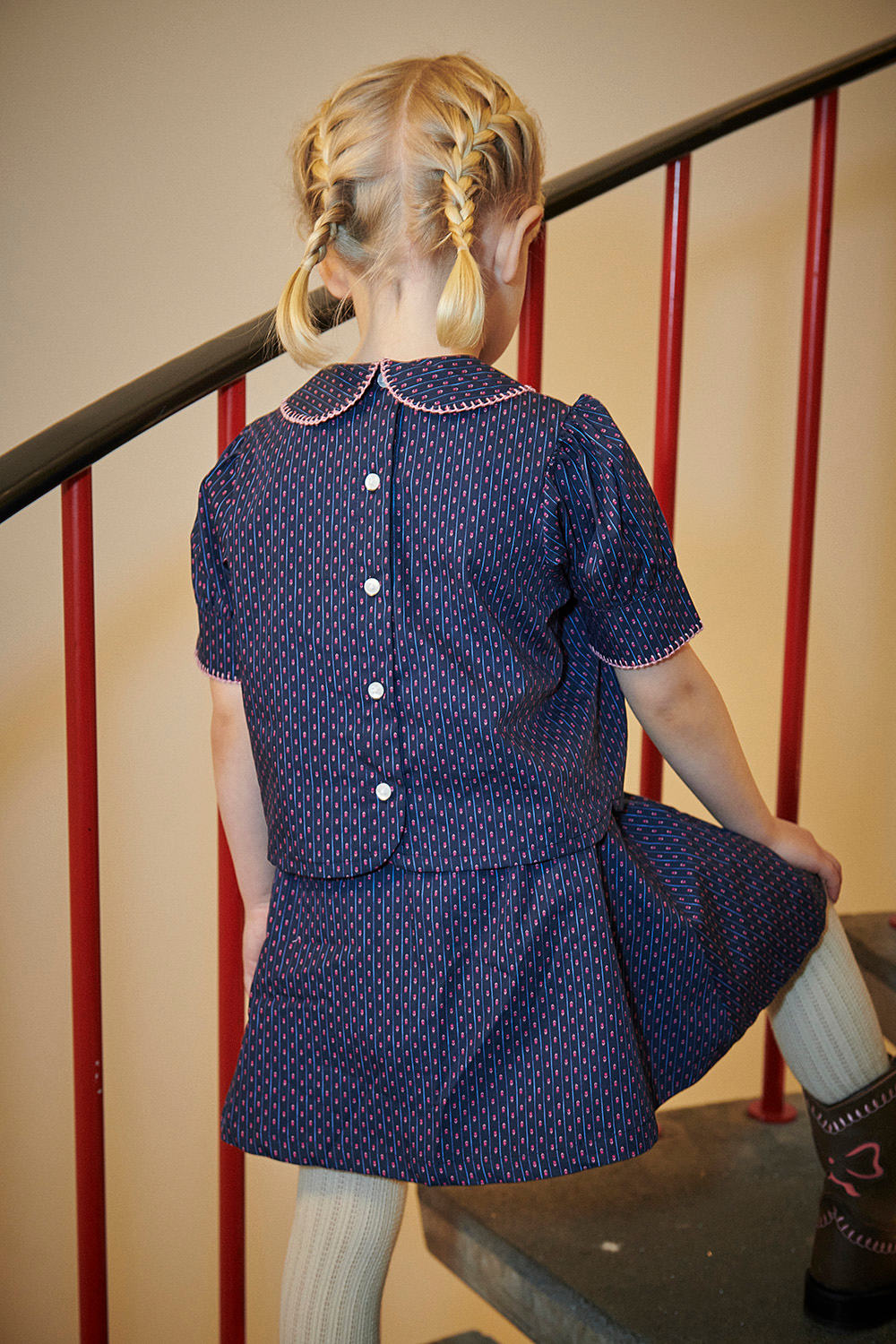 Printed Set w. Blouse & Skirt - Navy Flower Aop