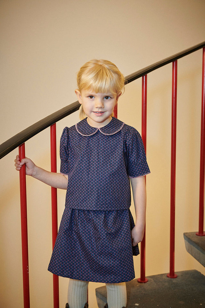Printed Set w. Blouse & Skirt - Navy Flower Aop