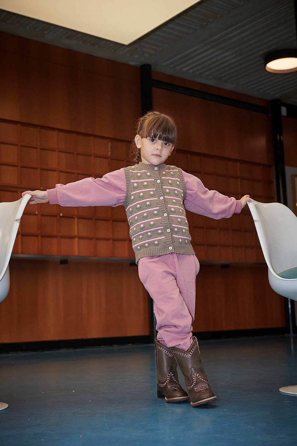 Knitted Flower Pattern Vest - Walnut Flower