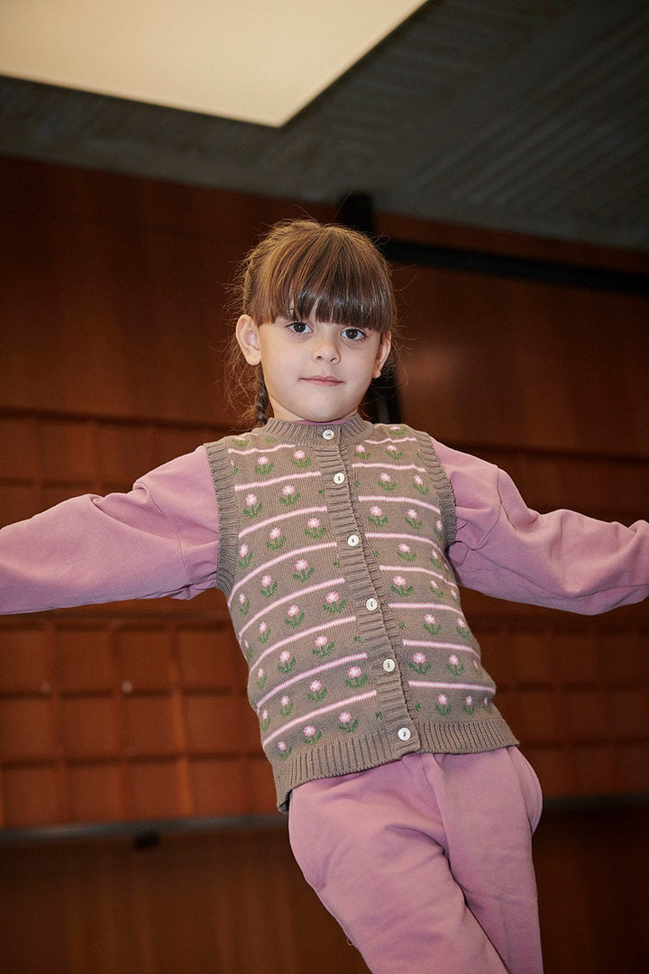 Knitted Flower Pattern Vest - Walnut Flower