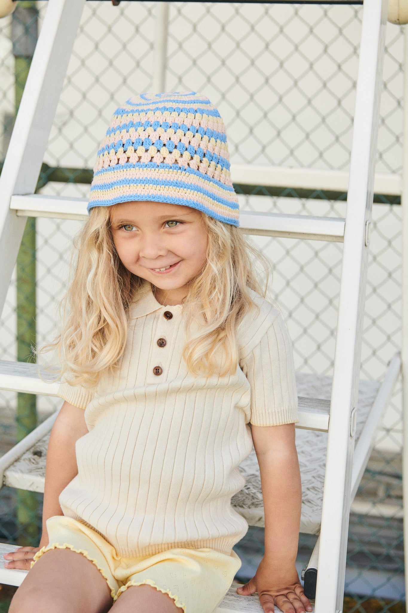 CROCHET HAT - SKY BLUE/PALE YELLOW/DUSTY ROSE COMB.