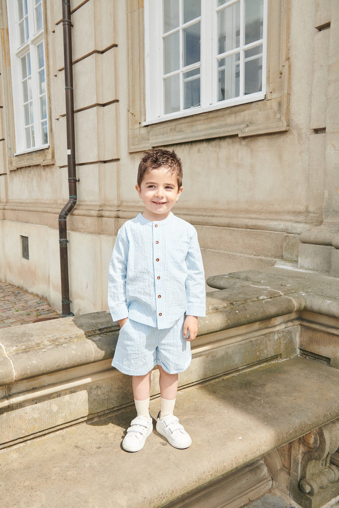 SEERSUCKER SHIRT W. PLACKET - SKY BLUE W CREAM STRIPE