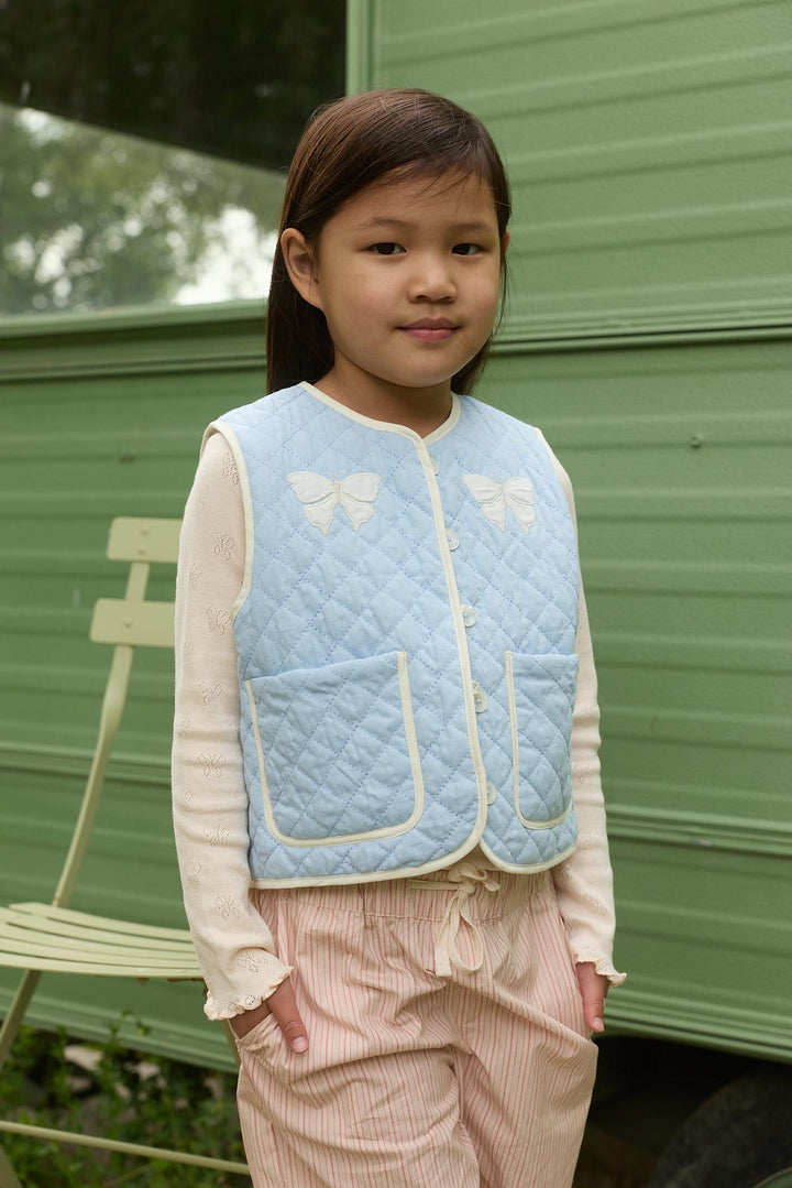 Quilted Vest w. Embroidery - LT. BLUE COMBO.