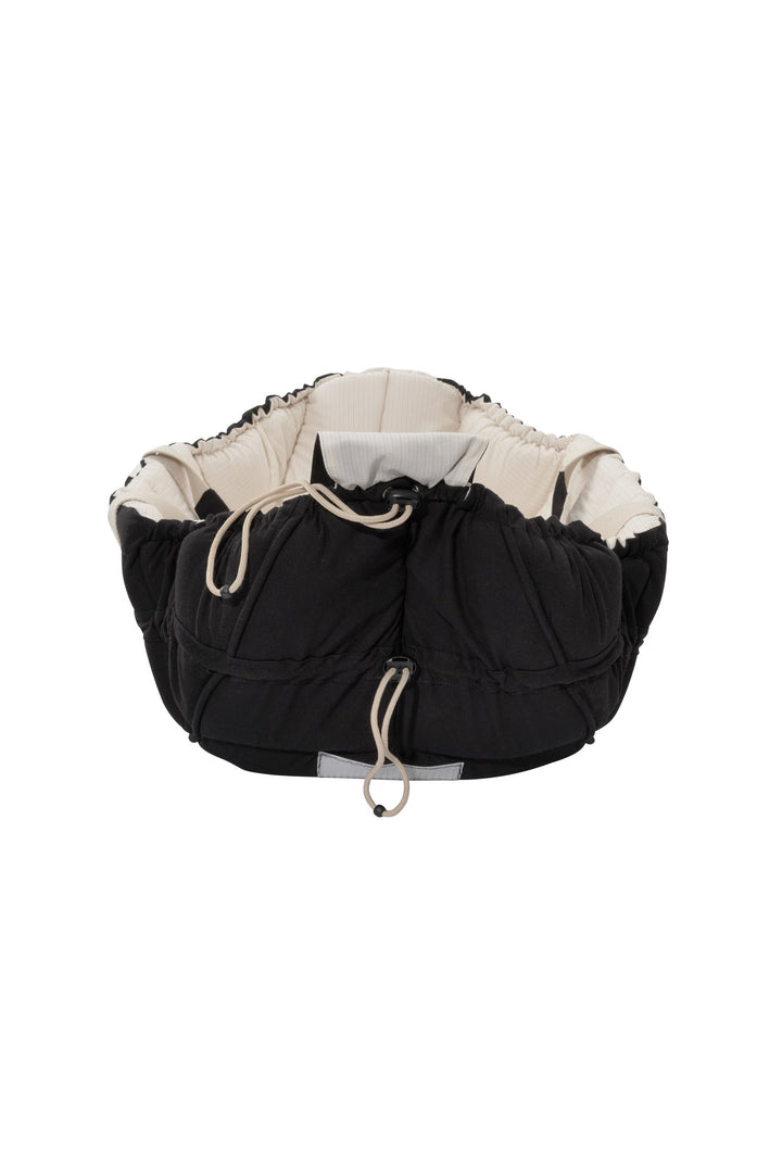 ORGANIC LIFT AND PLAYMAT - BLACK W. CREAM SOLID STRIPE