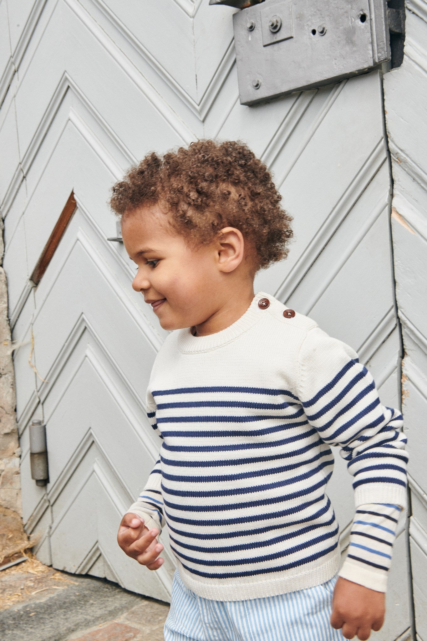 KNITTED STRIPED SAILOR JUMPER - CREAM NAVY COMBI